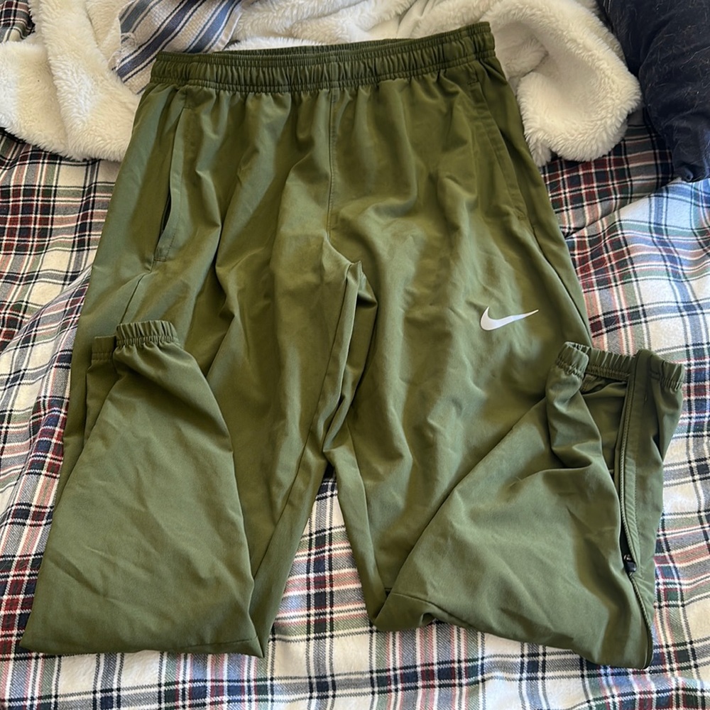 Brand new Nike dri fit joggers